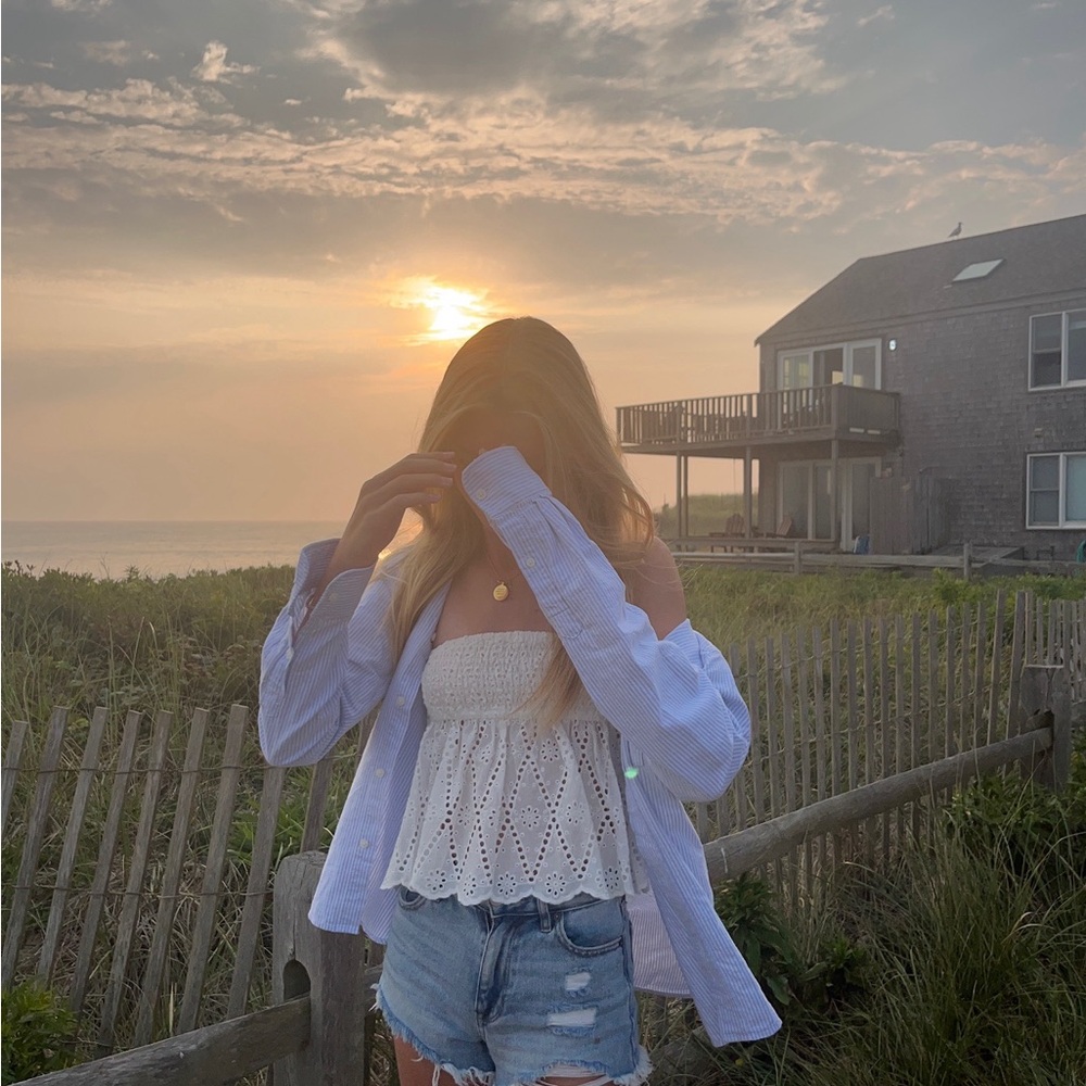 Meet your Posher, Lucy